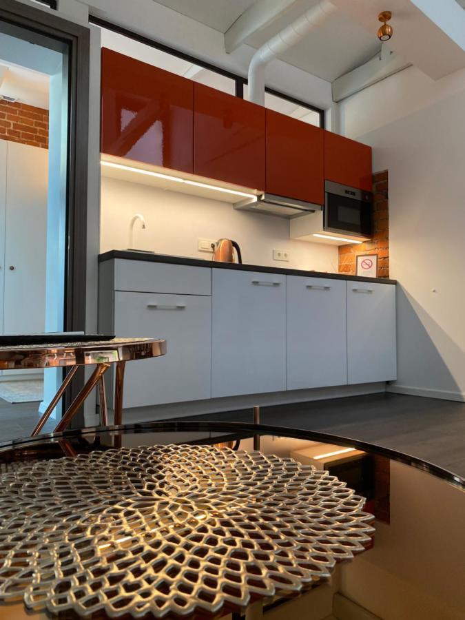 Jolie Apartments Каунас Экстерьер фото
