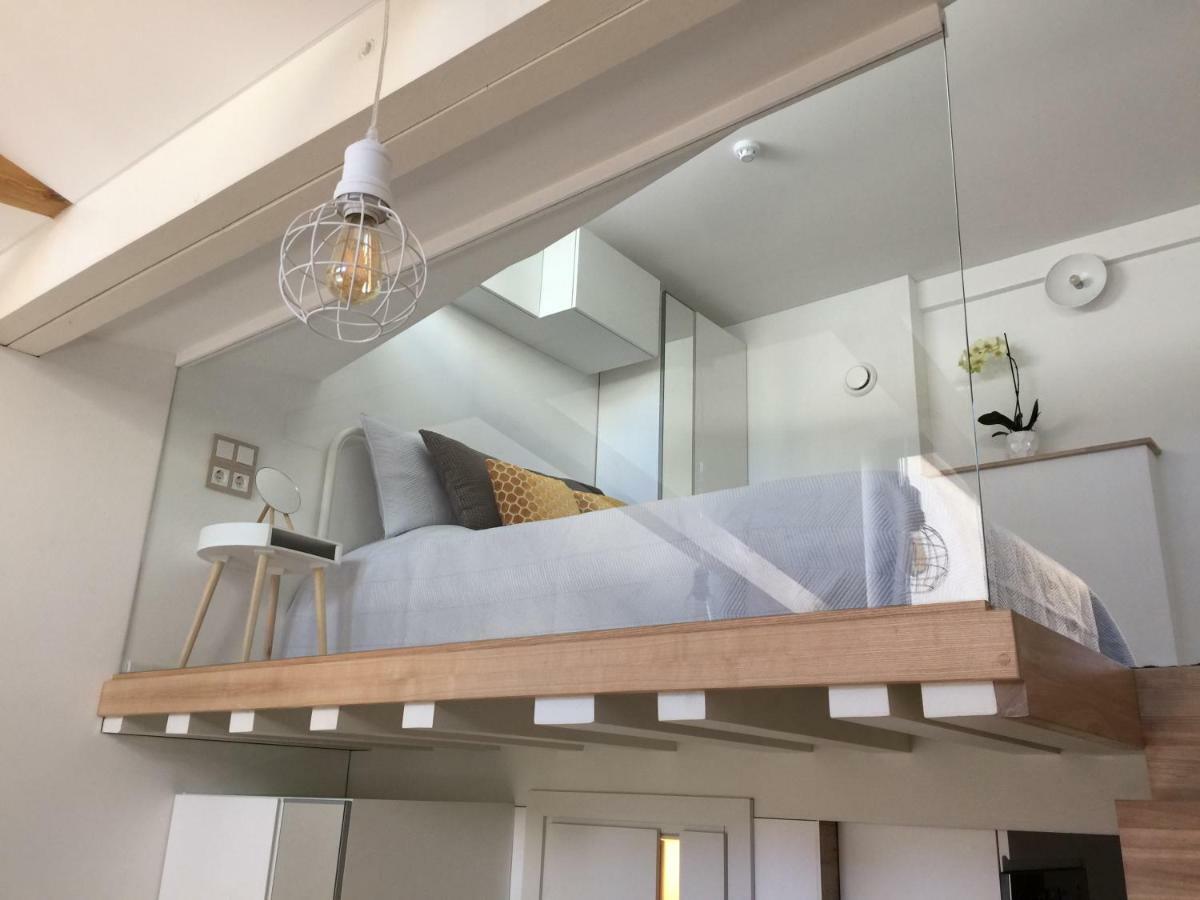Jolie Apartments Каунас Экстерьер фото